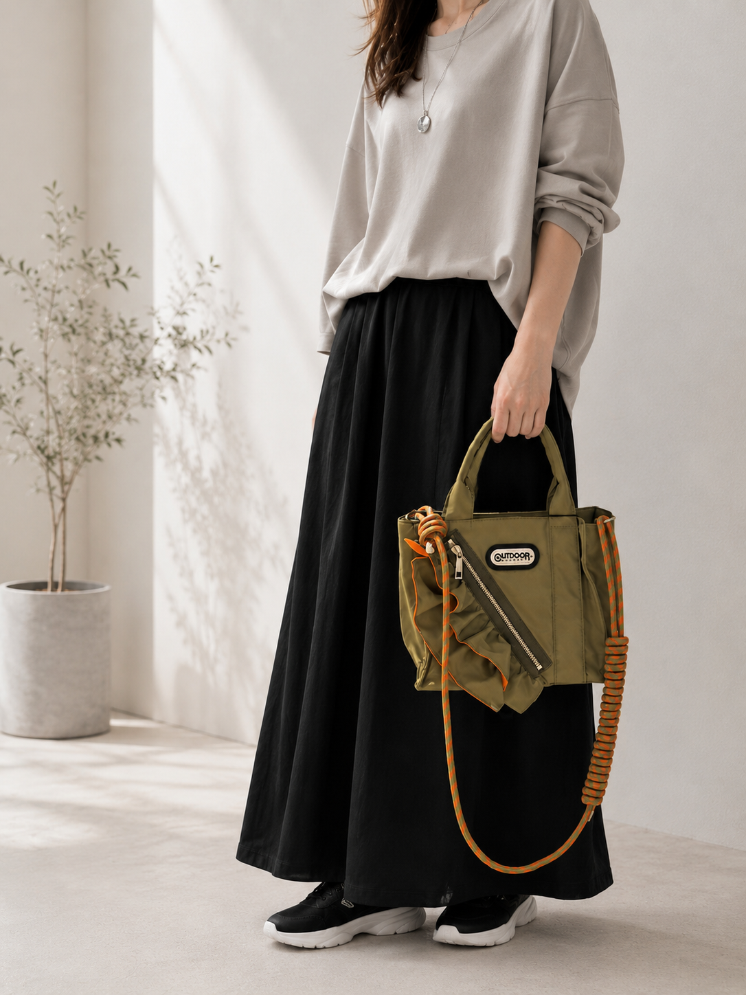 Mini frill tote bag <KHAKI> /RISLEY
