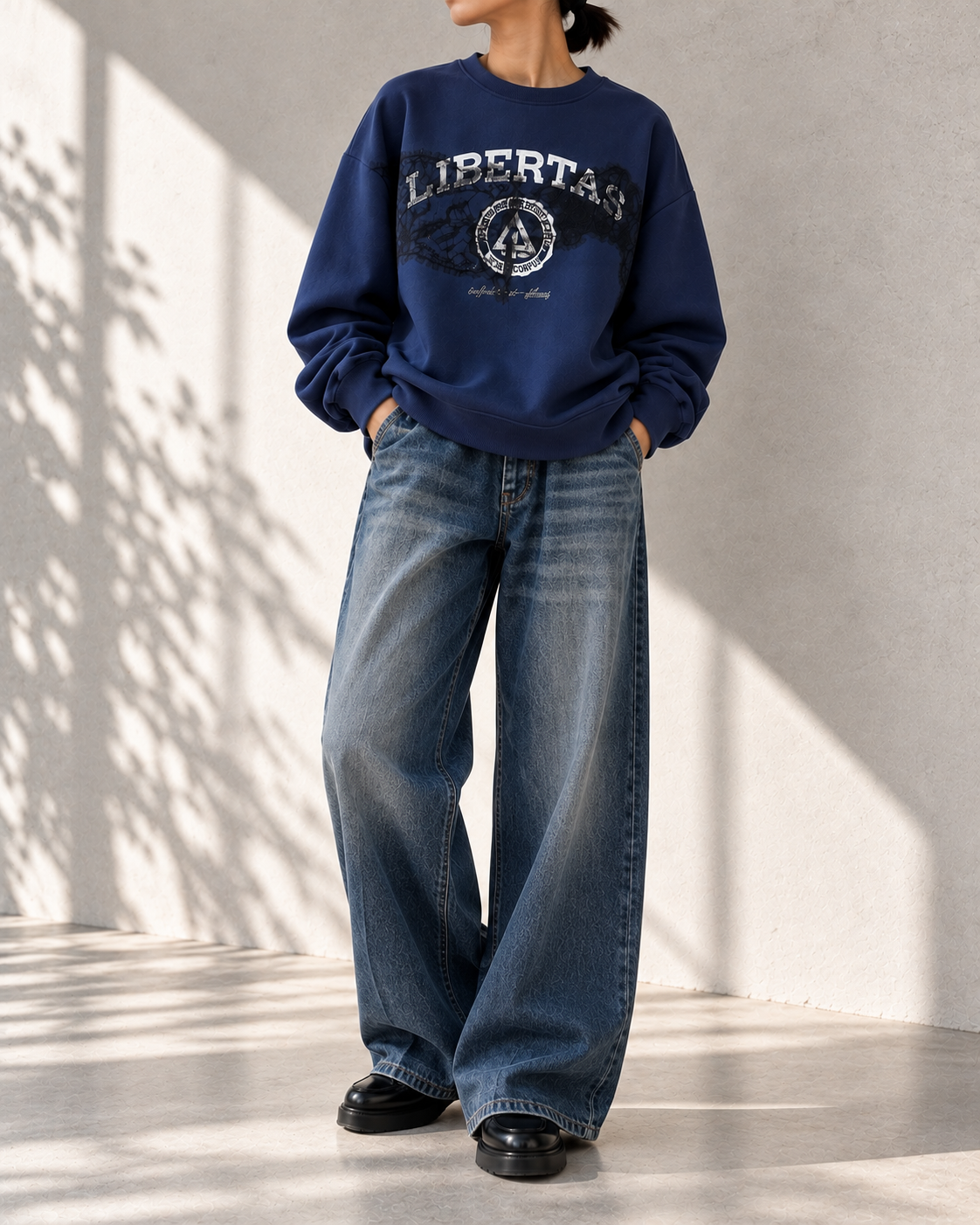 collage lace sweat tops/ TORANOI