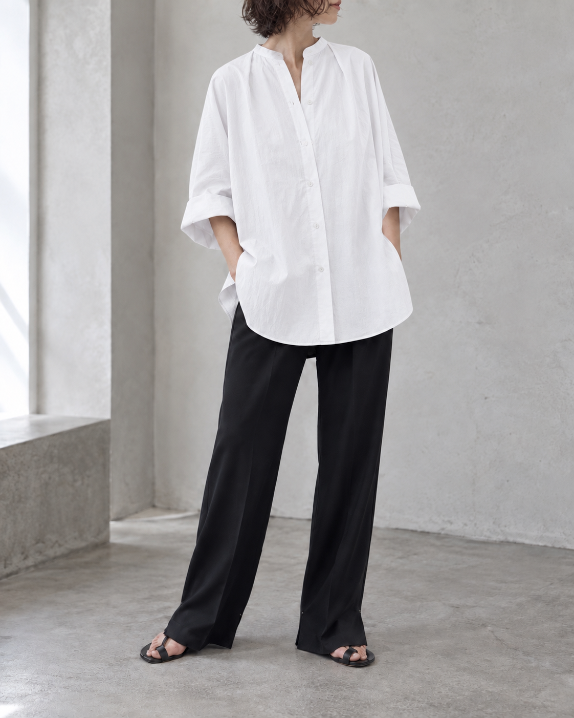 ROUND FORM SHIRT / YENN