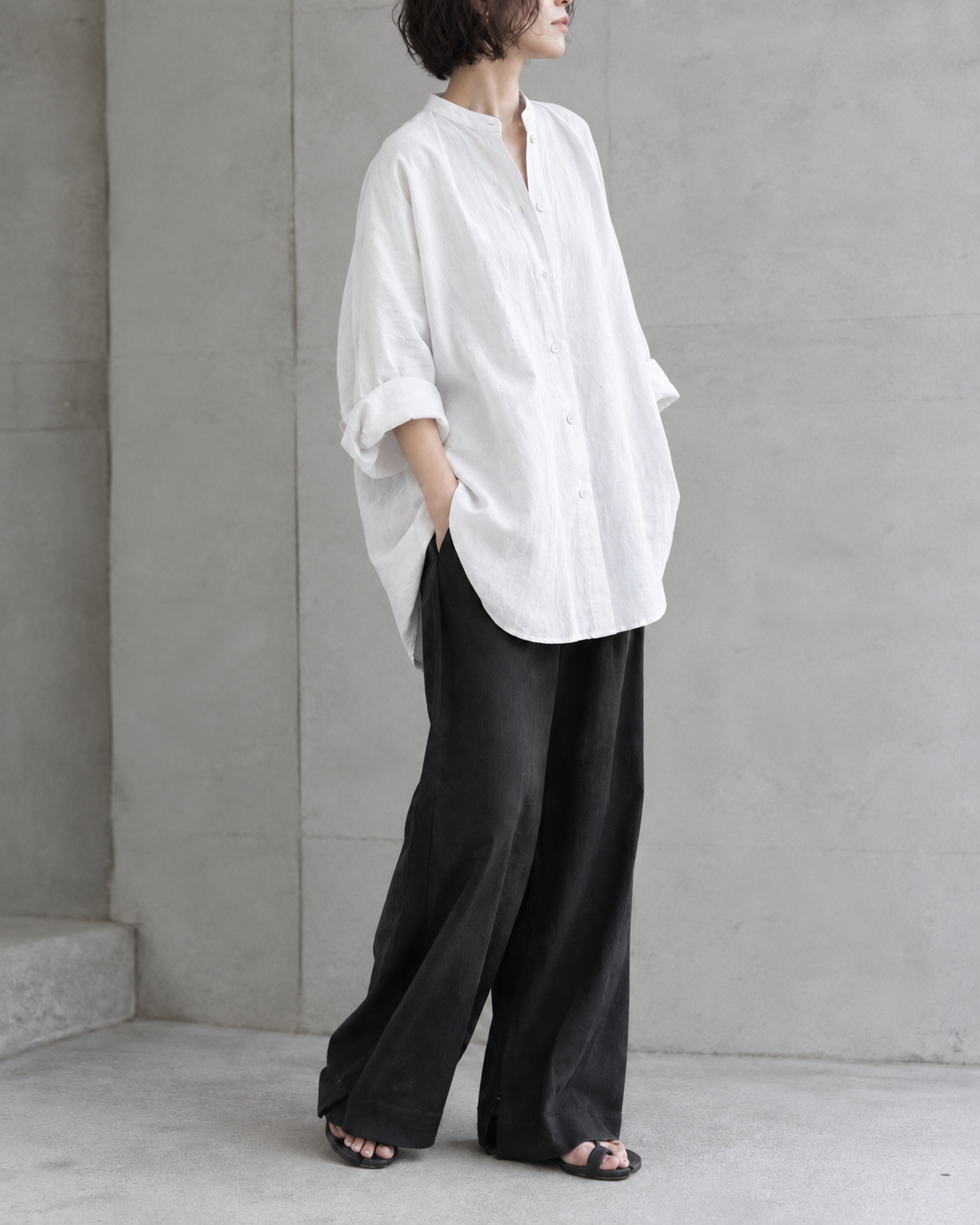 ROUND FORM SHIRT / YENN