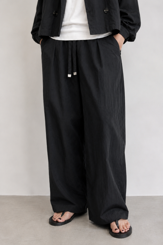 シワ加工ナイロンPNT BLK /PRIORTY