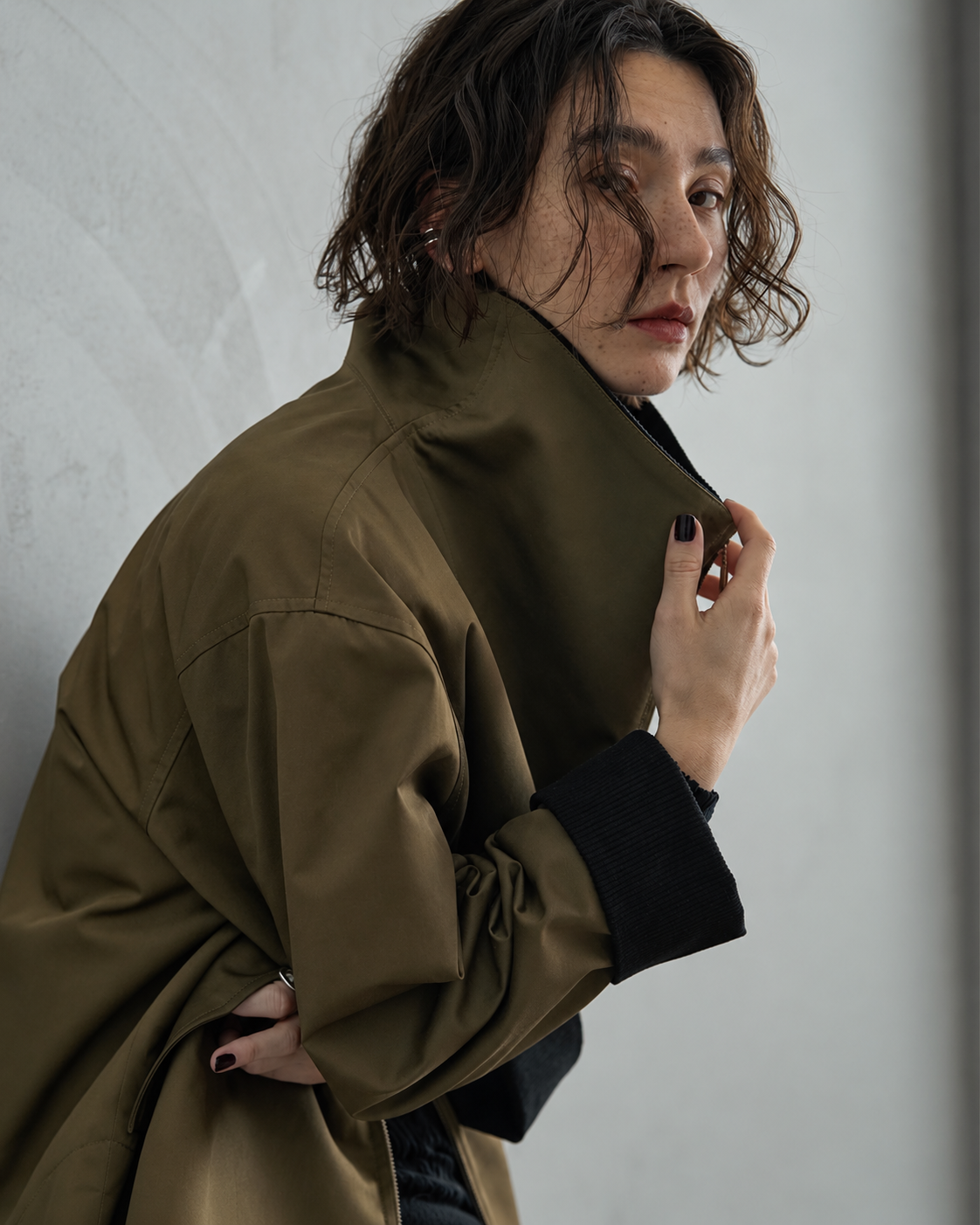 STAND BIG COLLAR BLOUSON / CHIGNON